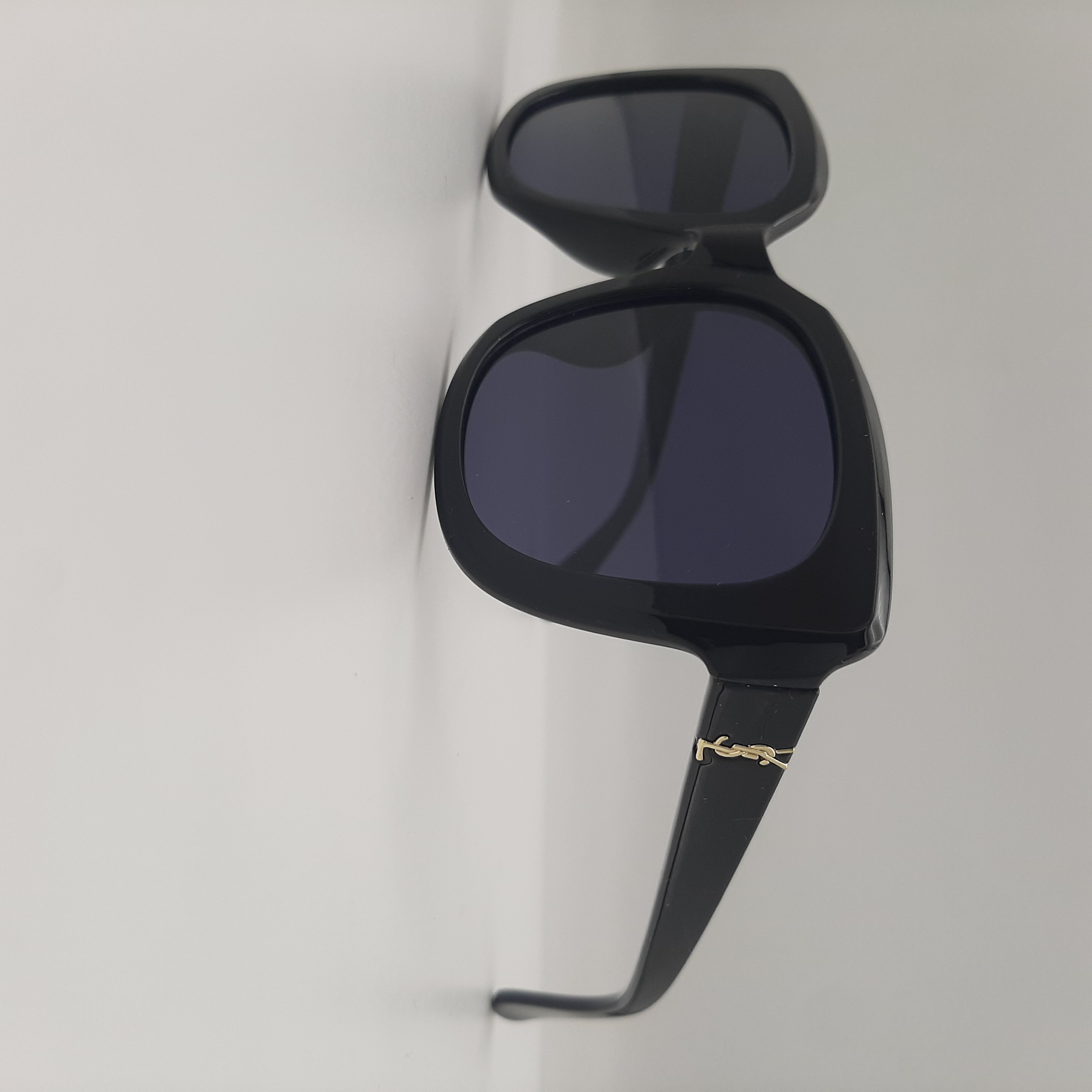 عینک آفتابی زنانه وای اس ال YSL