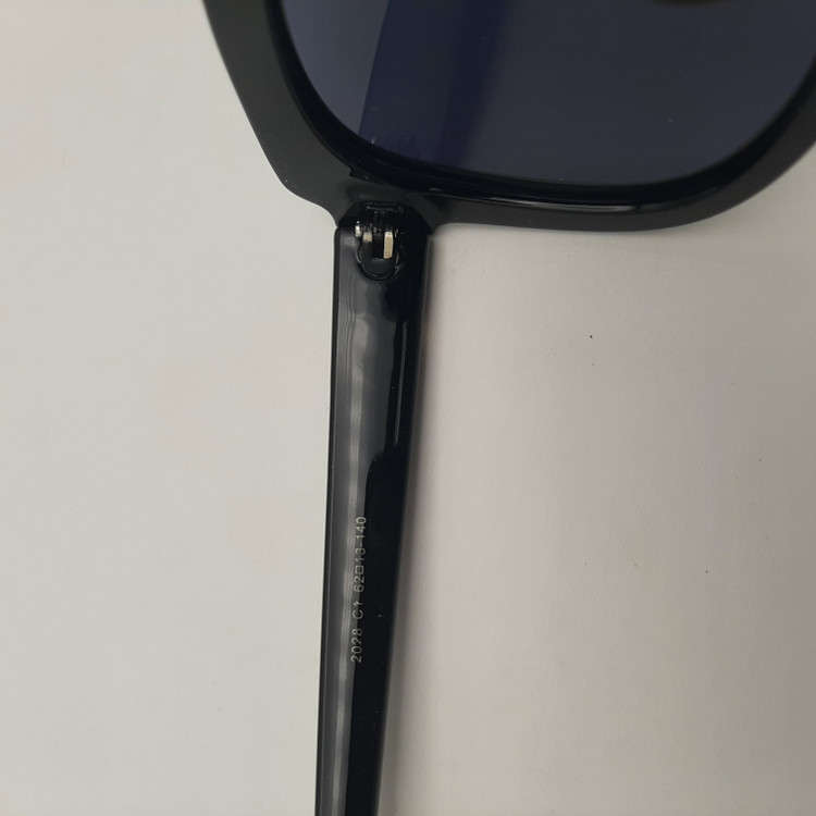 عینک آفتابی زنانه وای اس ال YSL